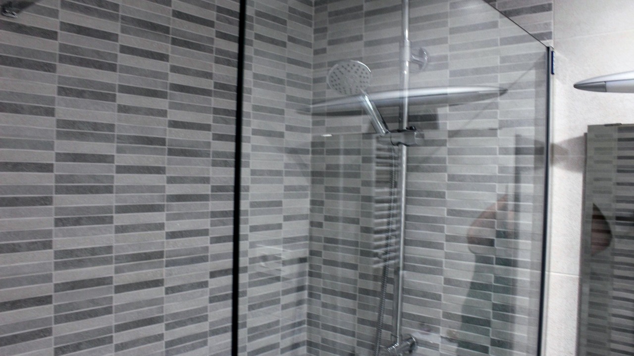Photo of Bathroom in Oviedo City Centre