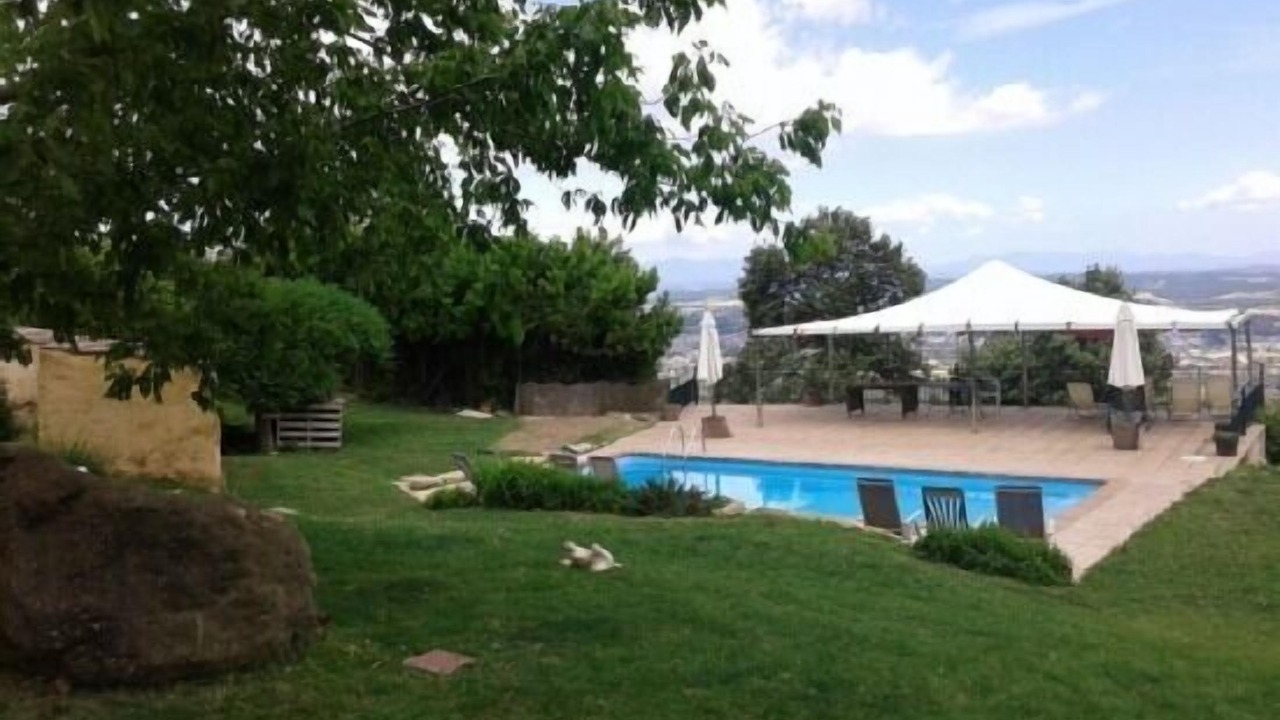 Photo of Outdoor in Camos