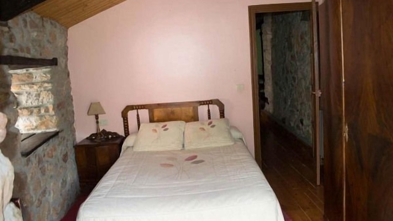 Photo of Bedroom in Borrenes