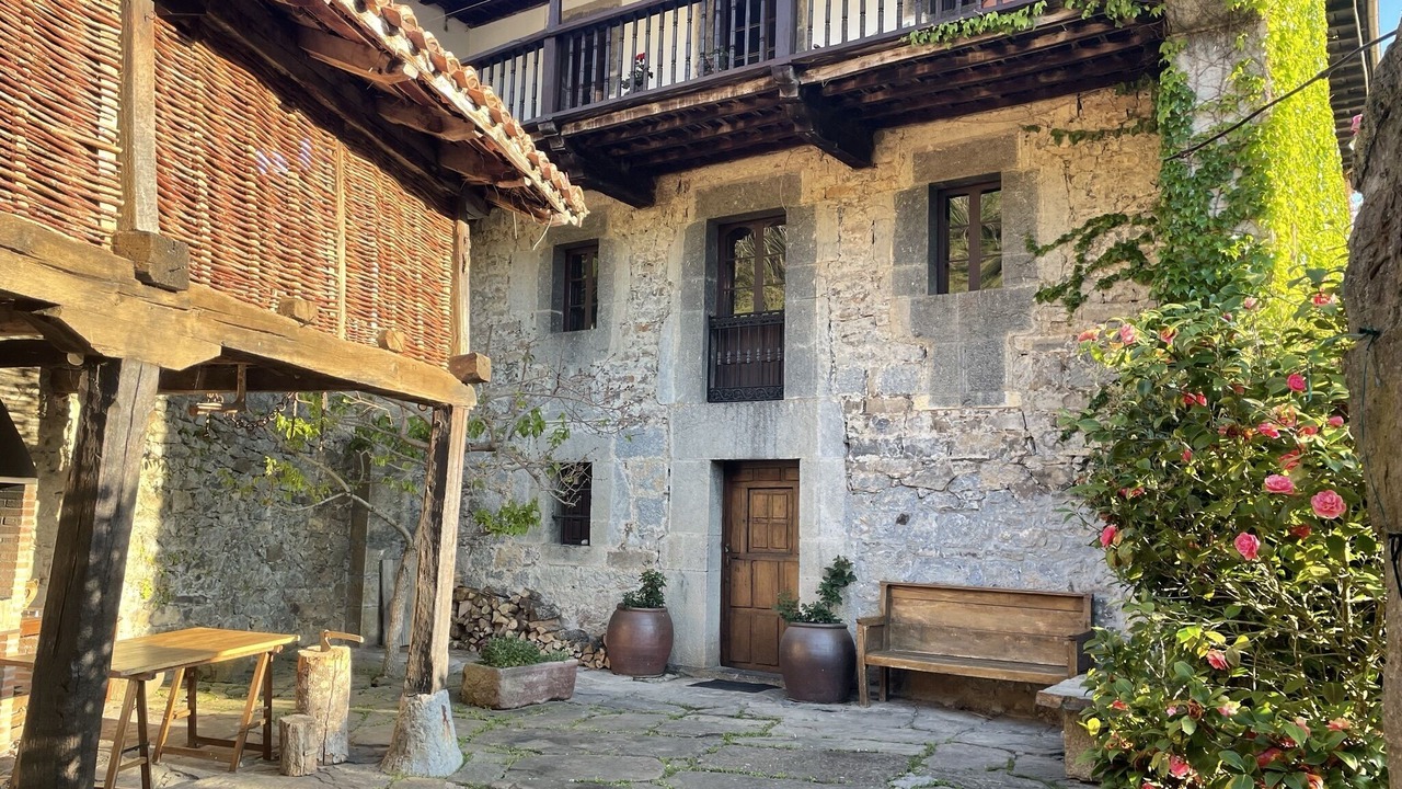 Photo of Outdoor in Basieda