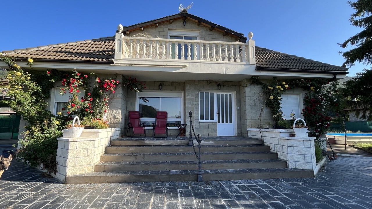 Photo of Outdoor in Arguis