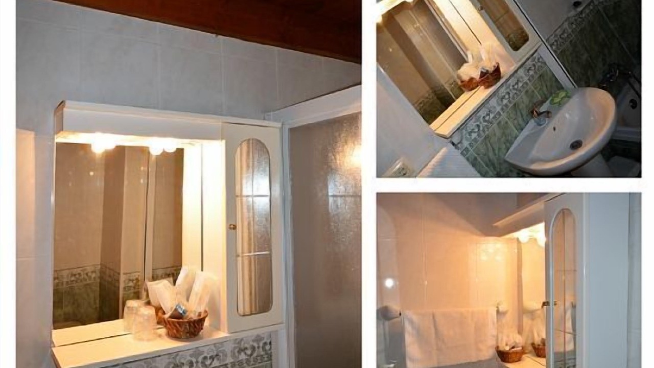 Photo of Bathroom in Penamellera Alta