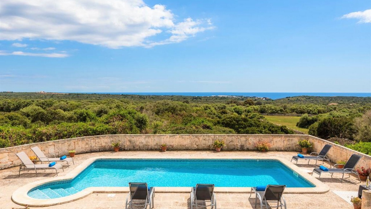 Photo of Outdoor in Mahon