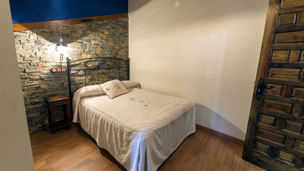 Photo of Bedroom in Malpartida de Plasencia