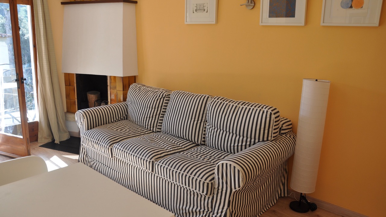 Photo of Livingroom in Tamariu