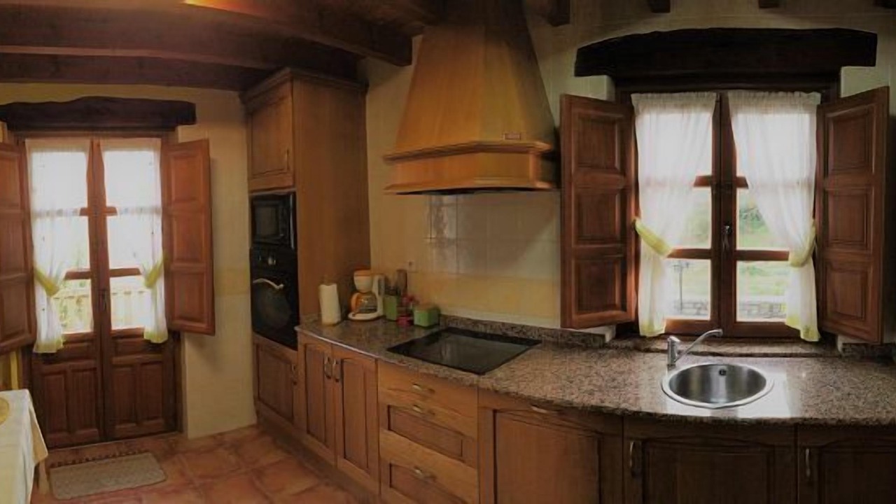 Photo of Kitchen in Penamellera Alta