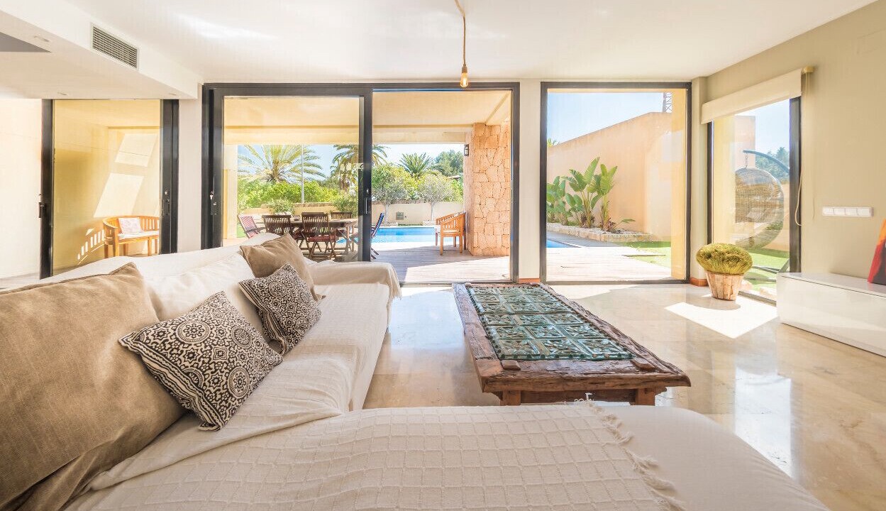 Photo of Livingroom in San Antonio Bay