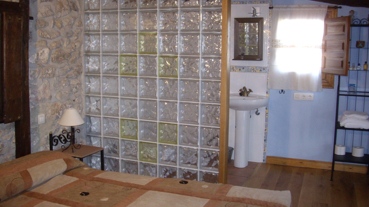 Photo of Bedroom in Junta de Traslaloma