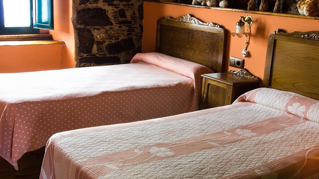 Photo of Bedroom in Feas