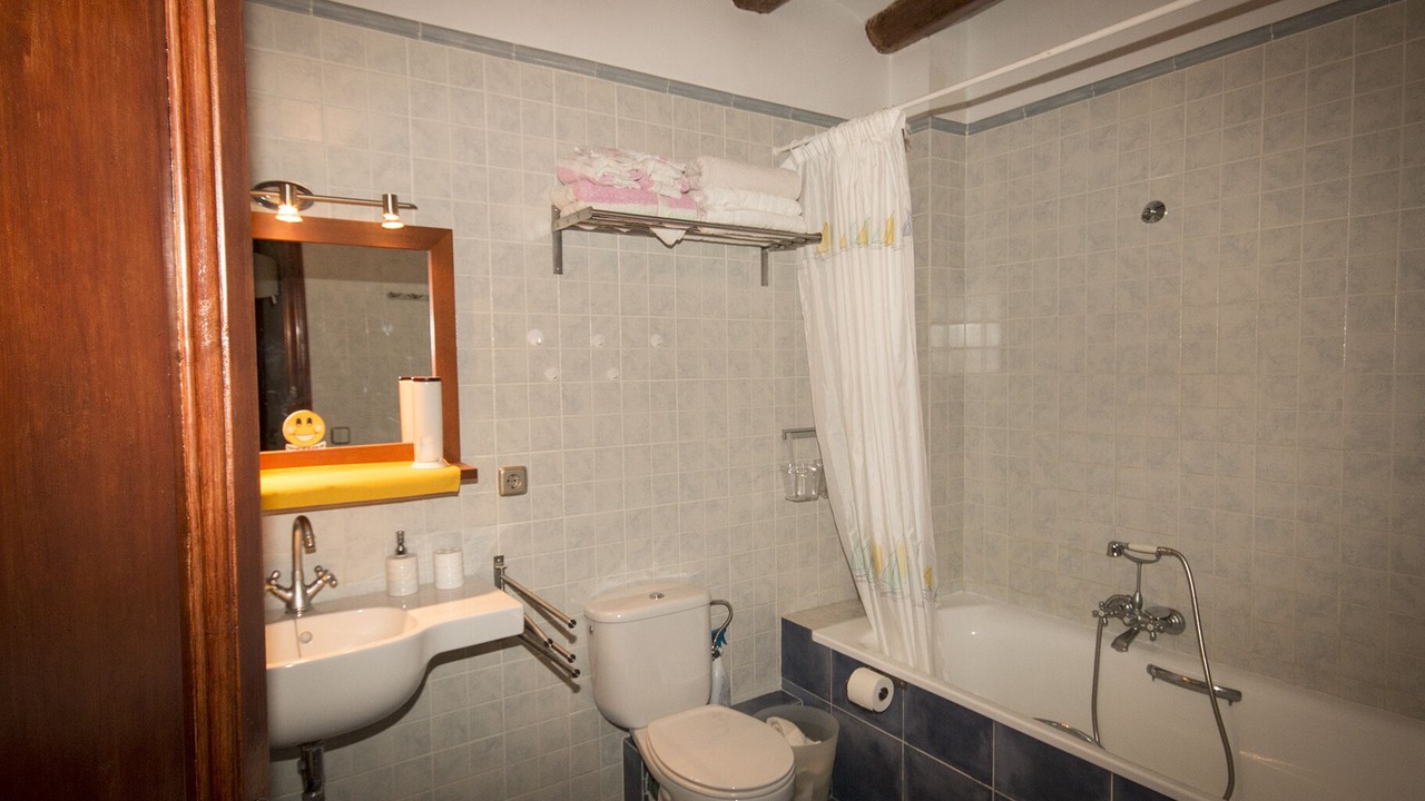 Photo of Bathroom in Puigverd de Lleida