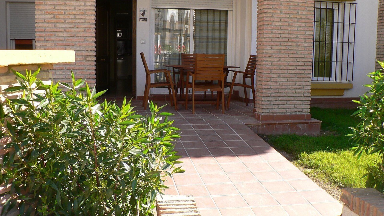 Photo of Outdoor in Vera
