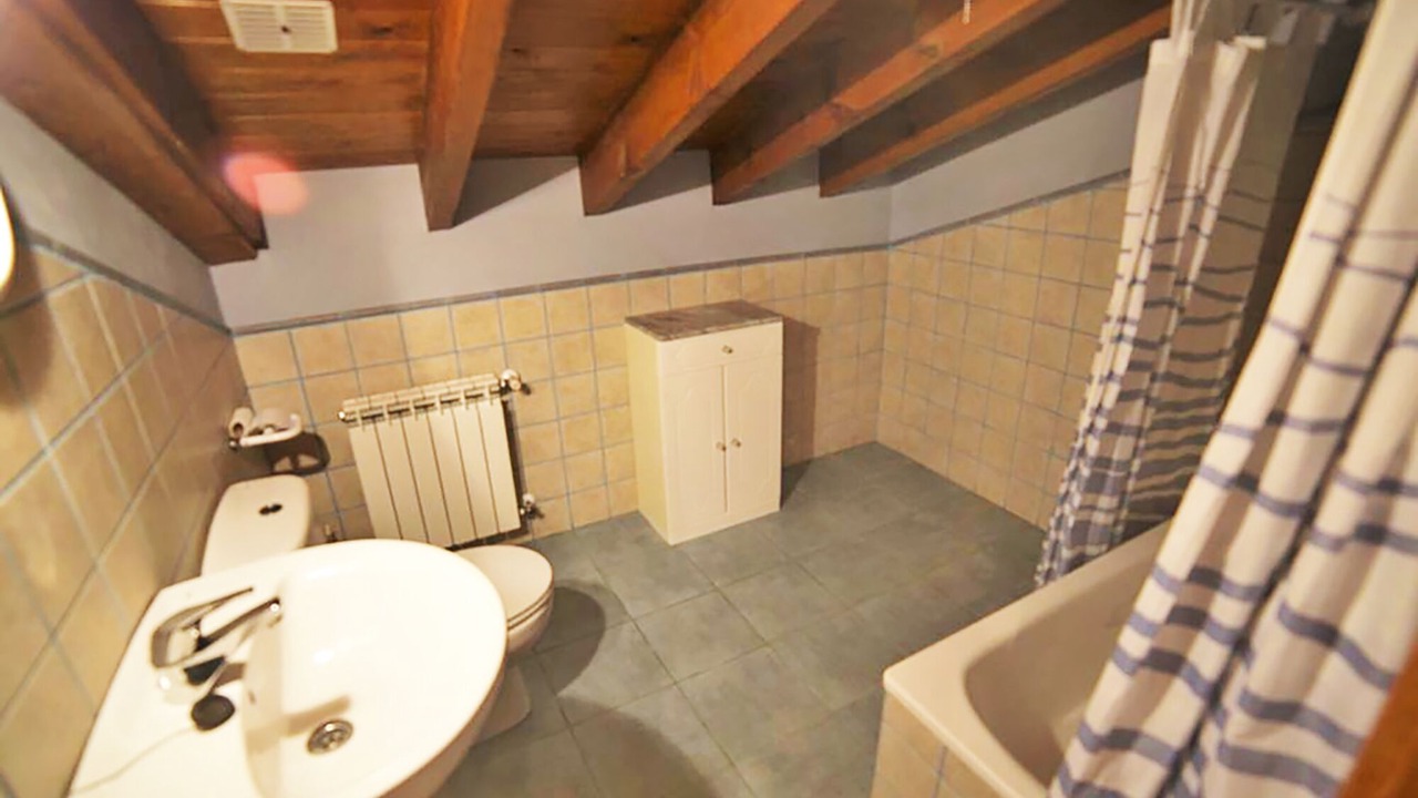 Photo of Bathroom in Vallobal
