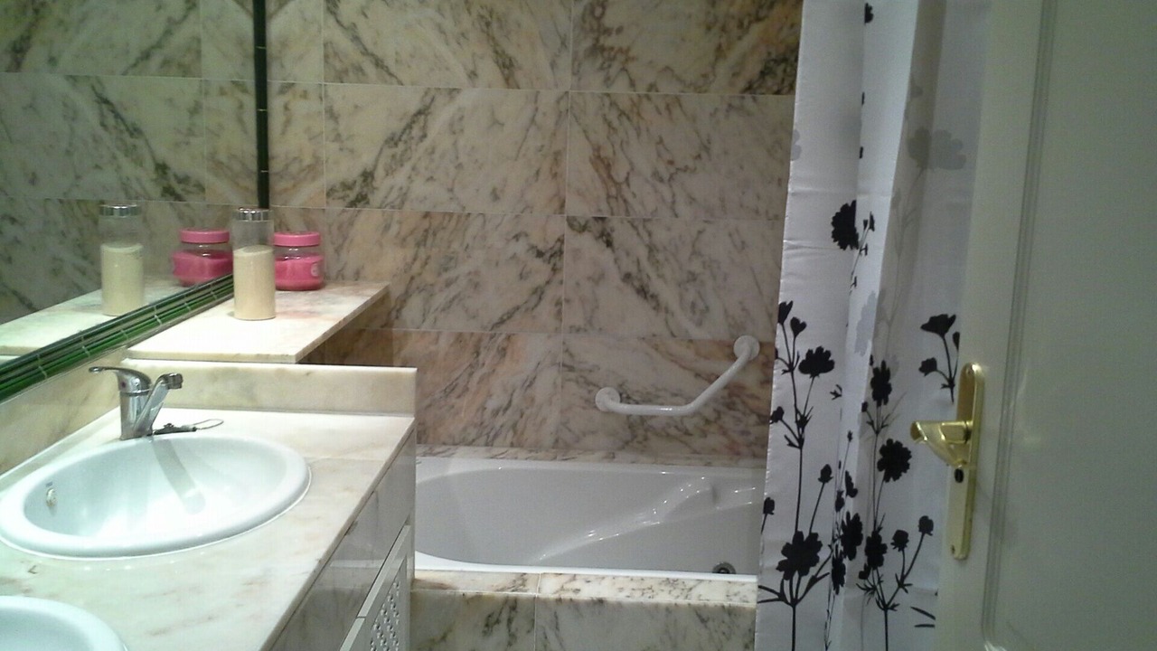 Photo of Bathroom in Torrequebrada