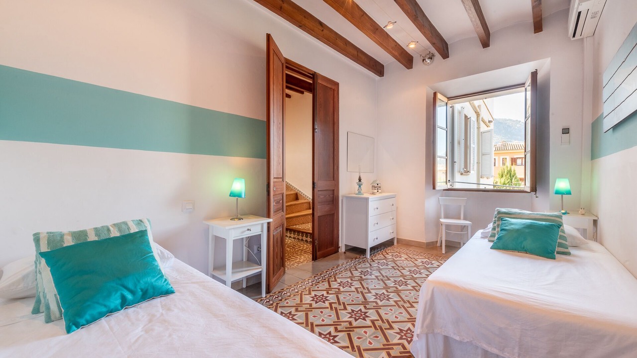 Photo of Bedroom in Biniaraix