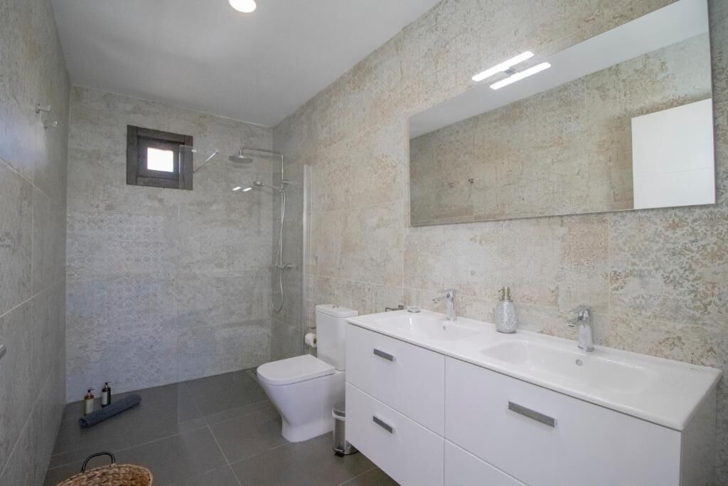 Photo of Bathroom in Buenavista del Norte
