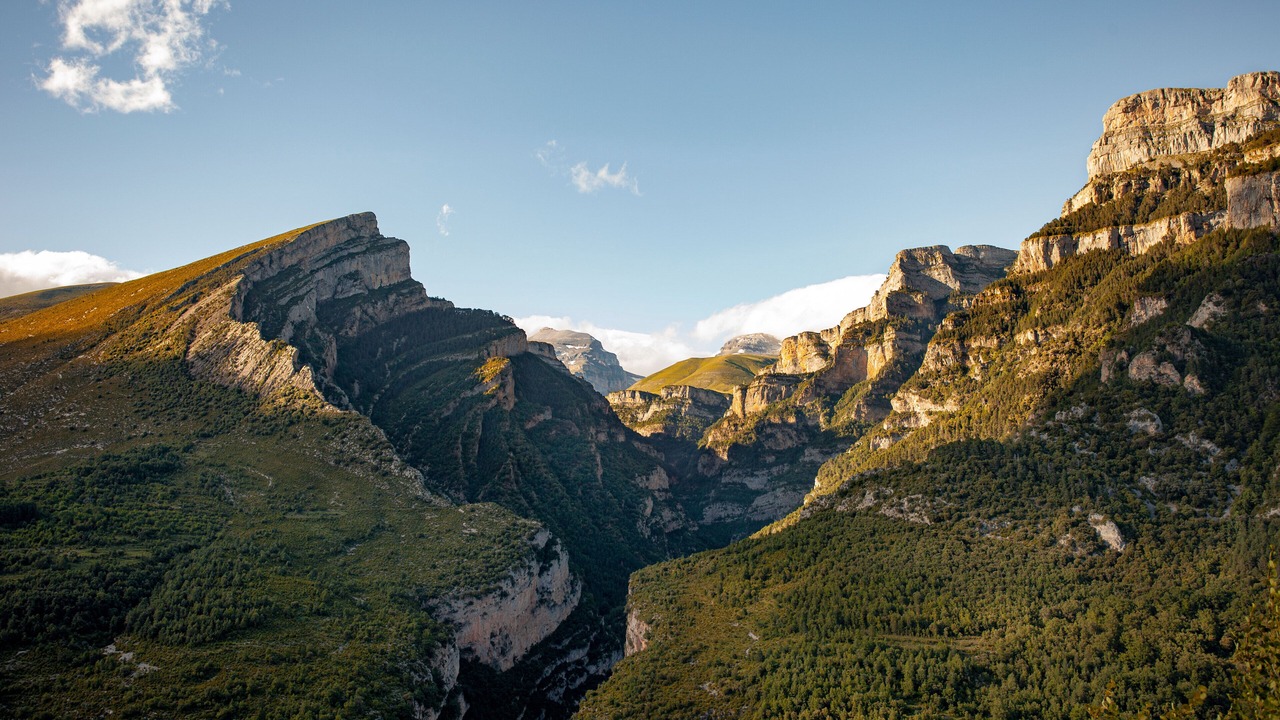 Photo of Outdoor in Buerba