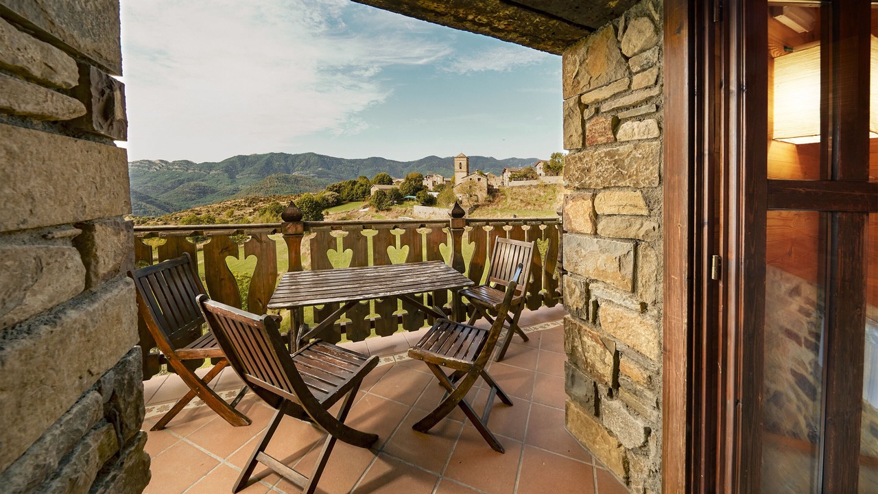 Photo of Outdoor in Buerba