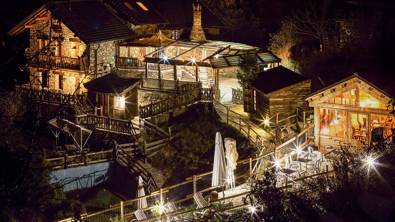 Photo of Outdoor in Buerba