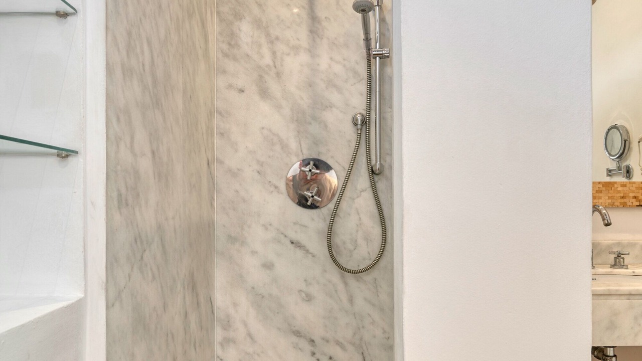 Photo of Bathroom in Soller