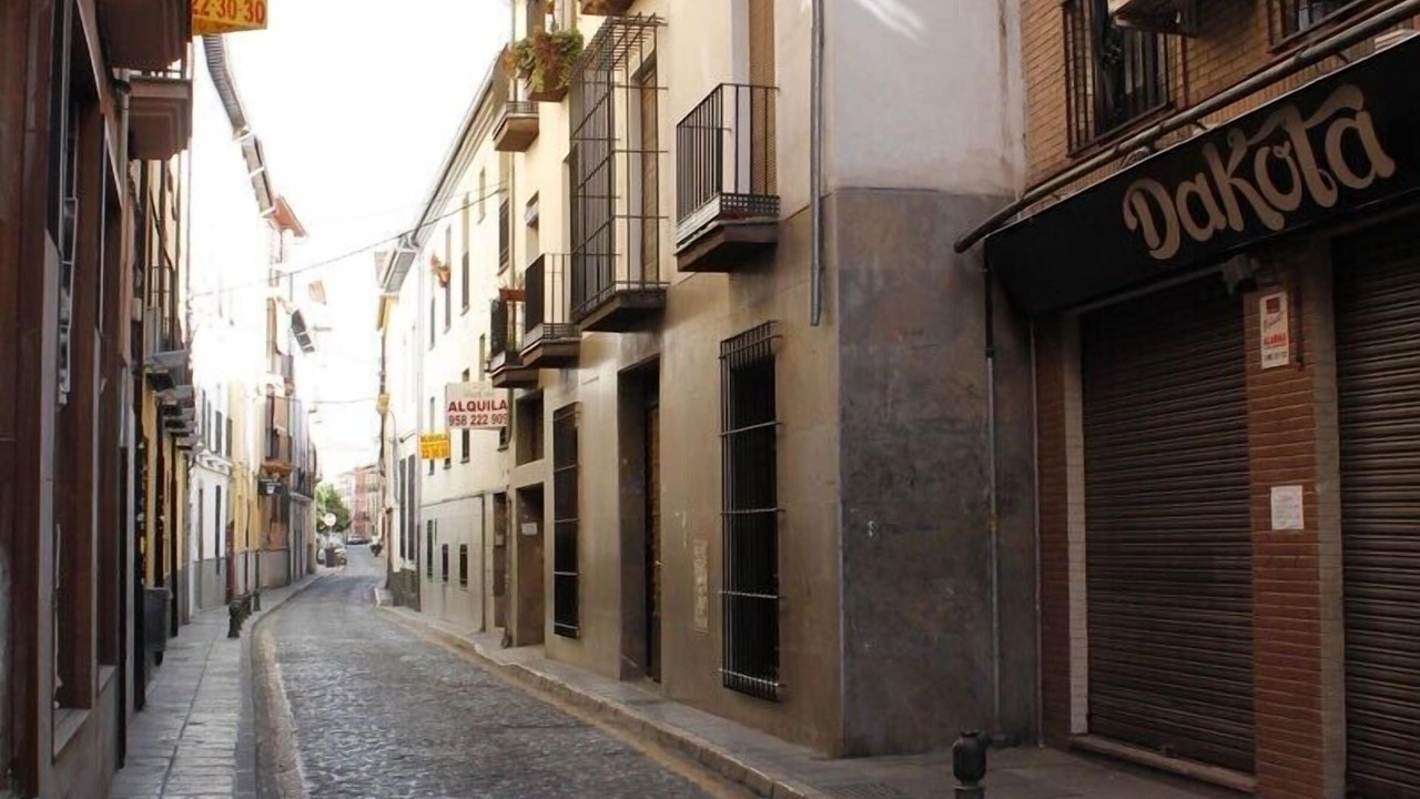 Photo of Outdoor in Central District