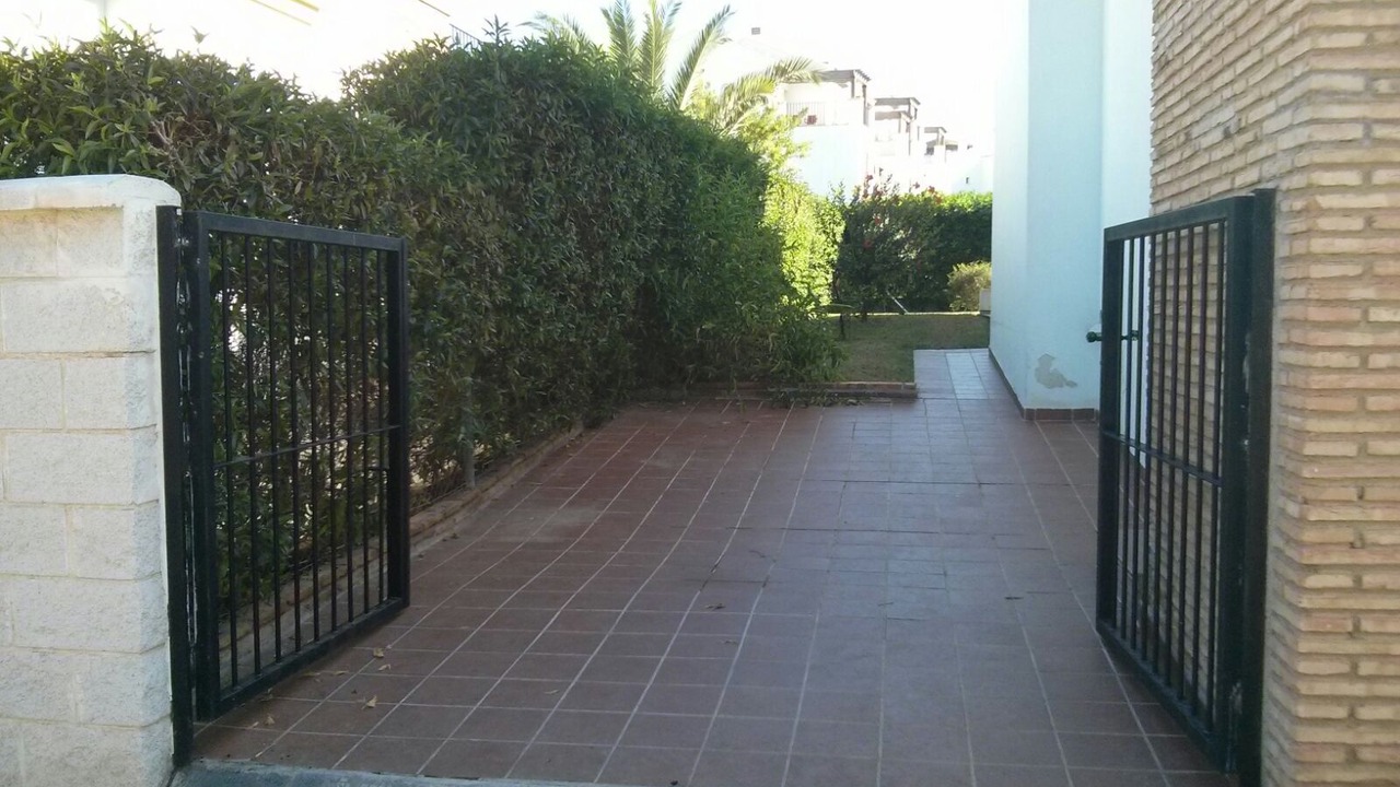 Photo of Outdoor in Vera