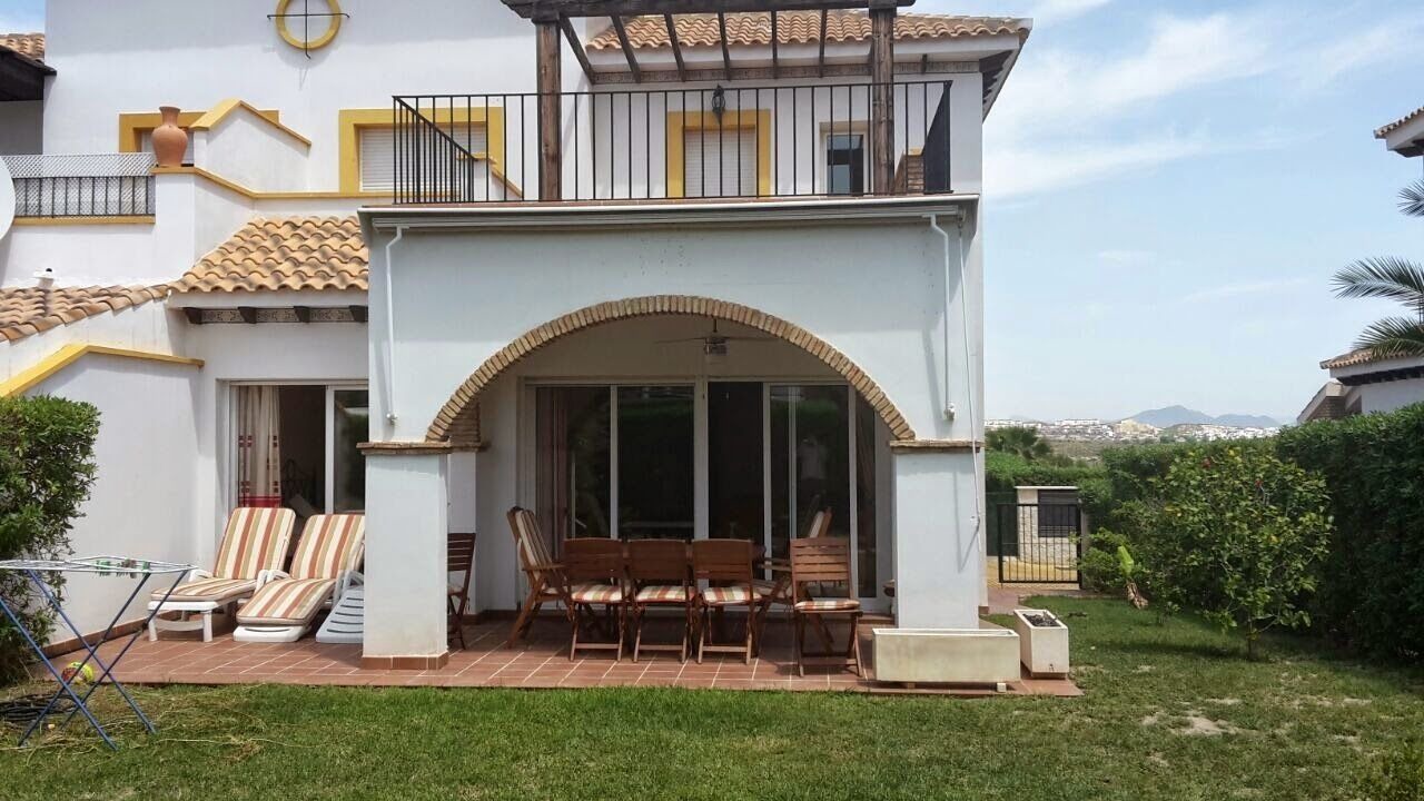 Photo of Outdoor in Vera