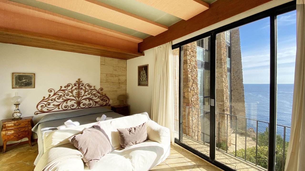 Photo of Bedroom in Begur