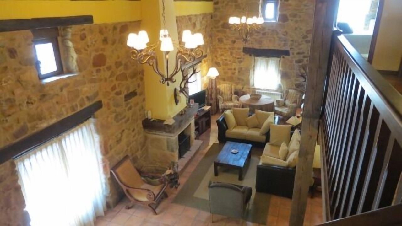 Photo of Livingroom in Hontoria del Pinar