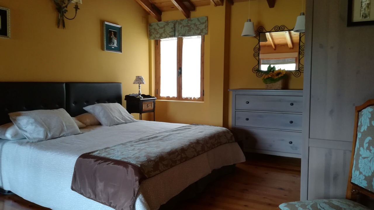 Photo of Bedroom in Bonilla de la Sierra