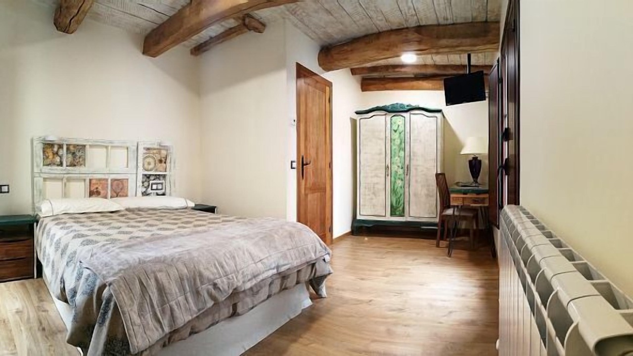 Photo of Bedroom in Molinaseca