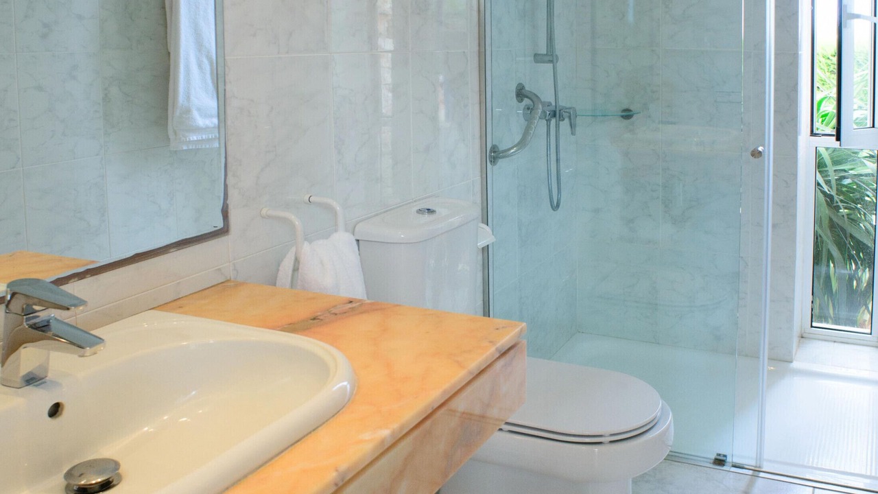Photo of Bathroom in San Antonio Bay