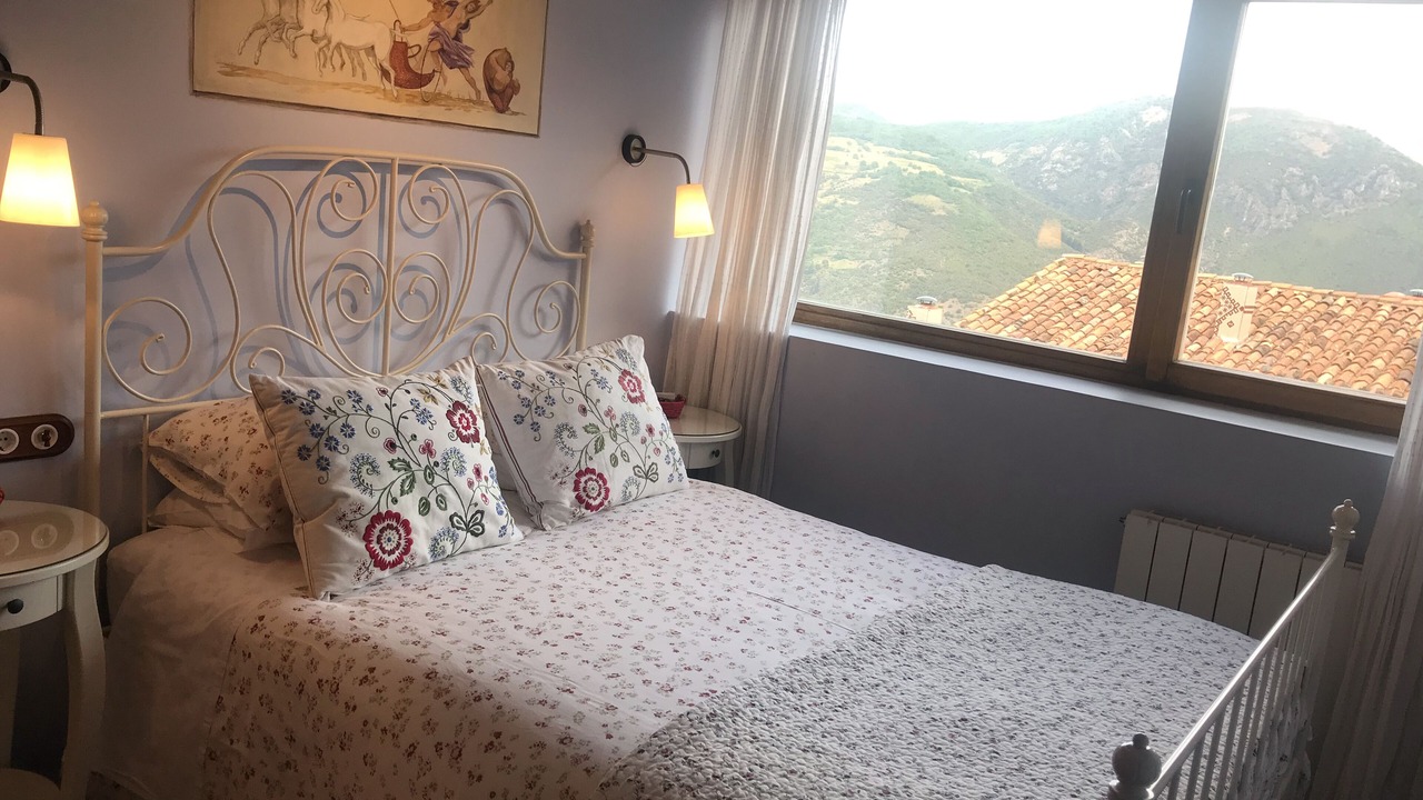 Photo of Bedroom in Tudes