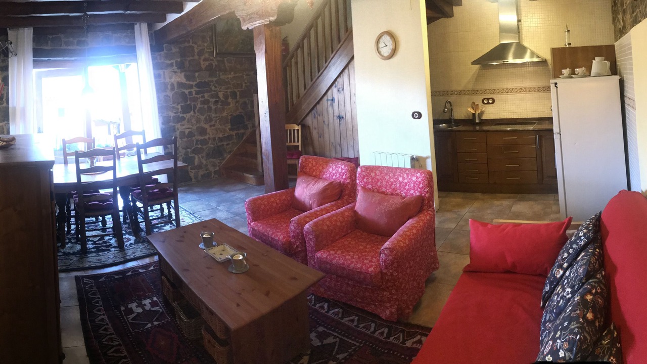 Photo of Livingroom in Tudes