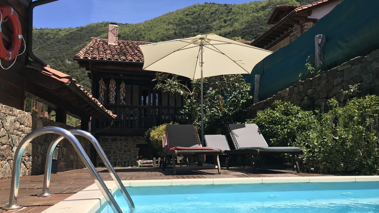 Photo of Outdoor in Tudes