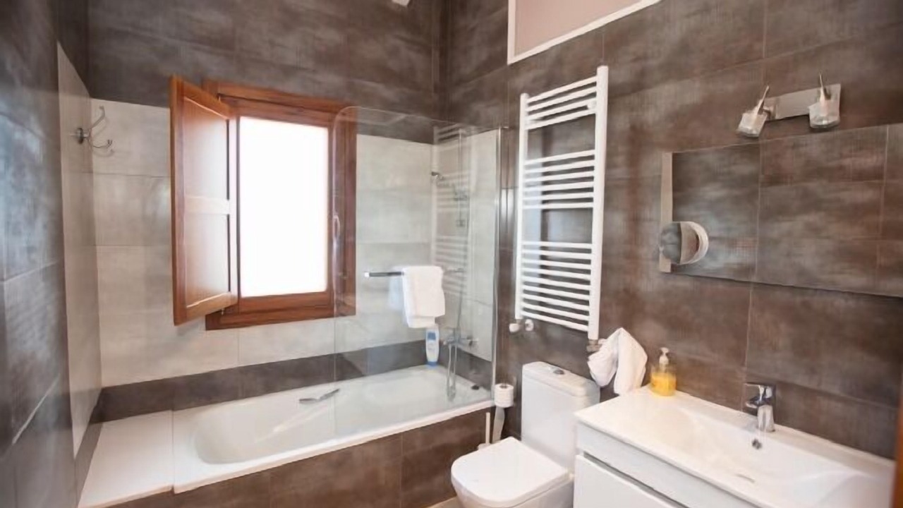 Photo of Bathroom in San Martin de Bada