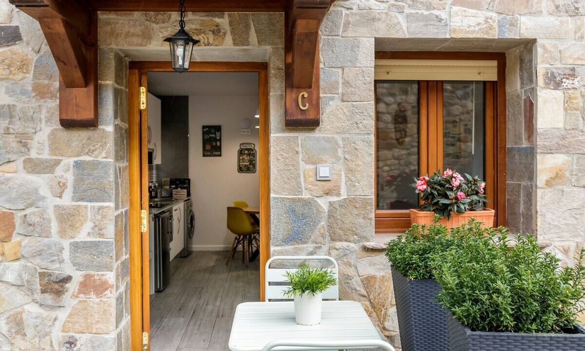 Photo of Outdoor in Frama