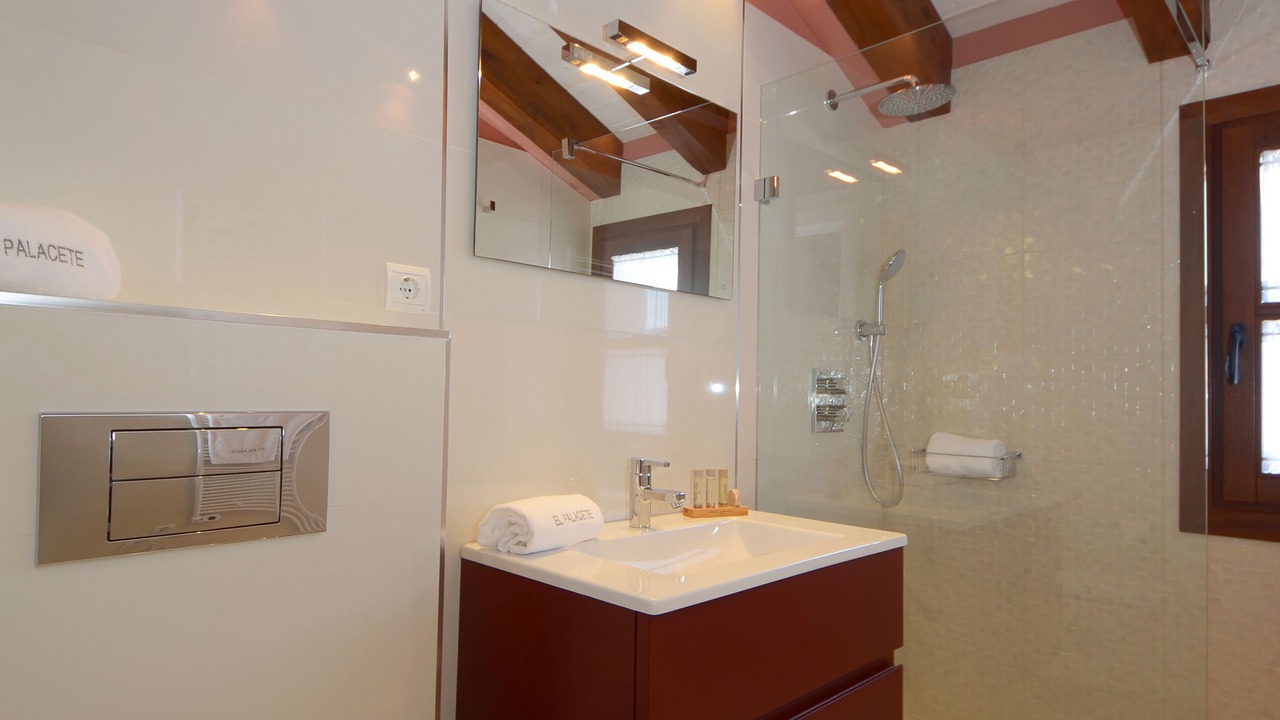 Photo of Bathroom in Ainsa