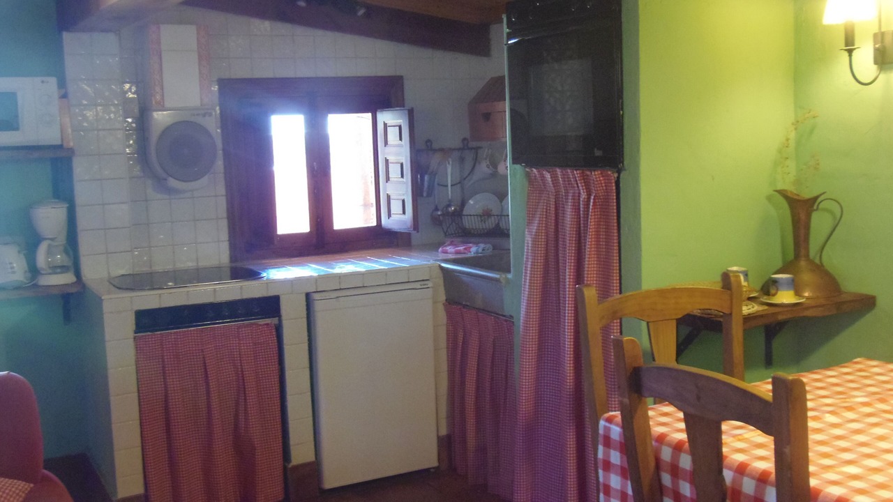 Photo of Kitchen in Castrejon de la Pena
