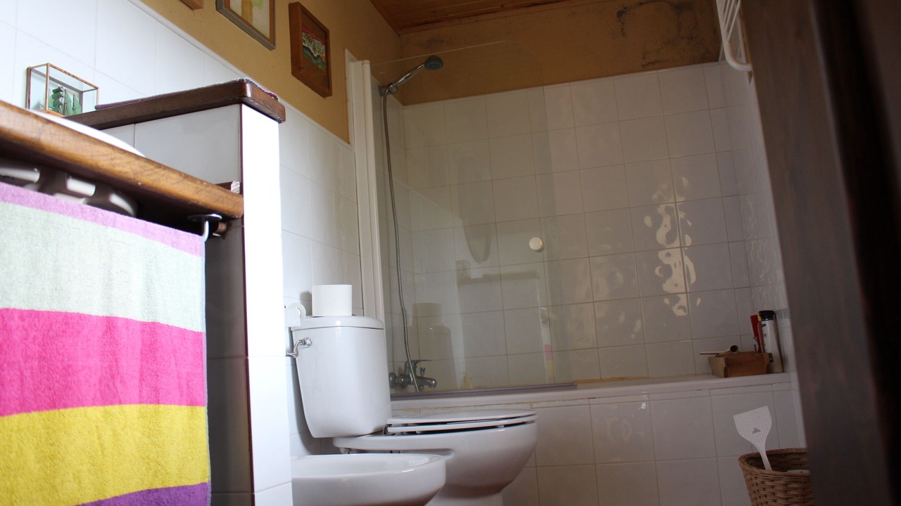 Photo of Bathroom in Panton