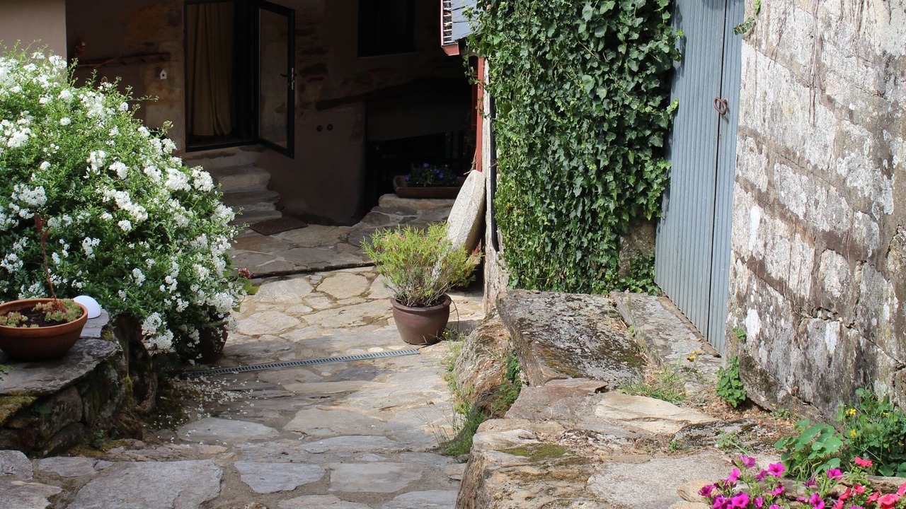 Photo of Outdoor in Panton