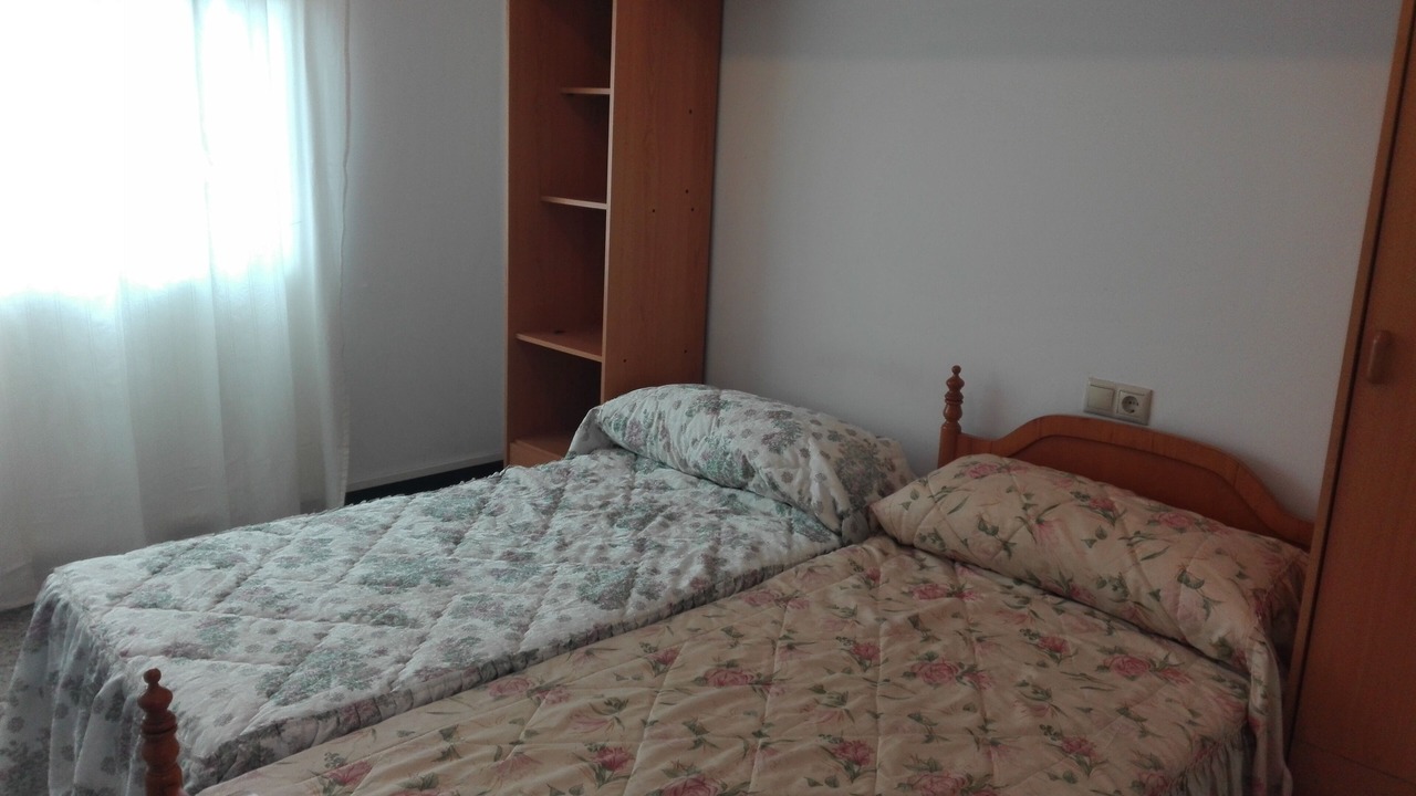 Photo of Bedroom in Naron