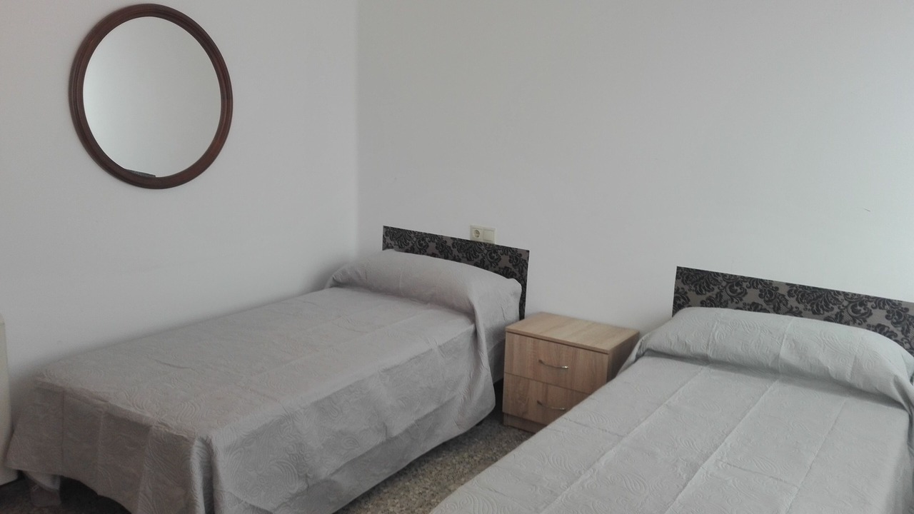 Photo of Bedroom in Naron