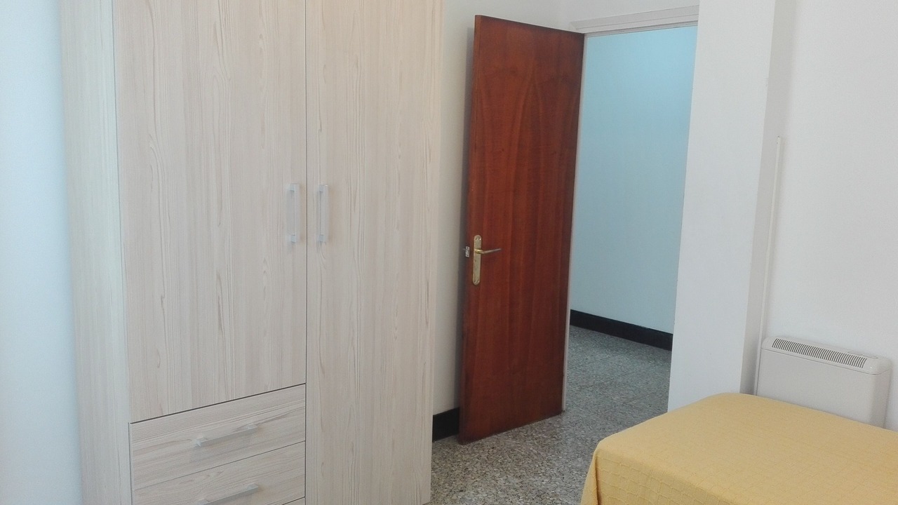 Photo of Bedroom in Naron