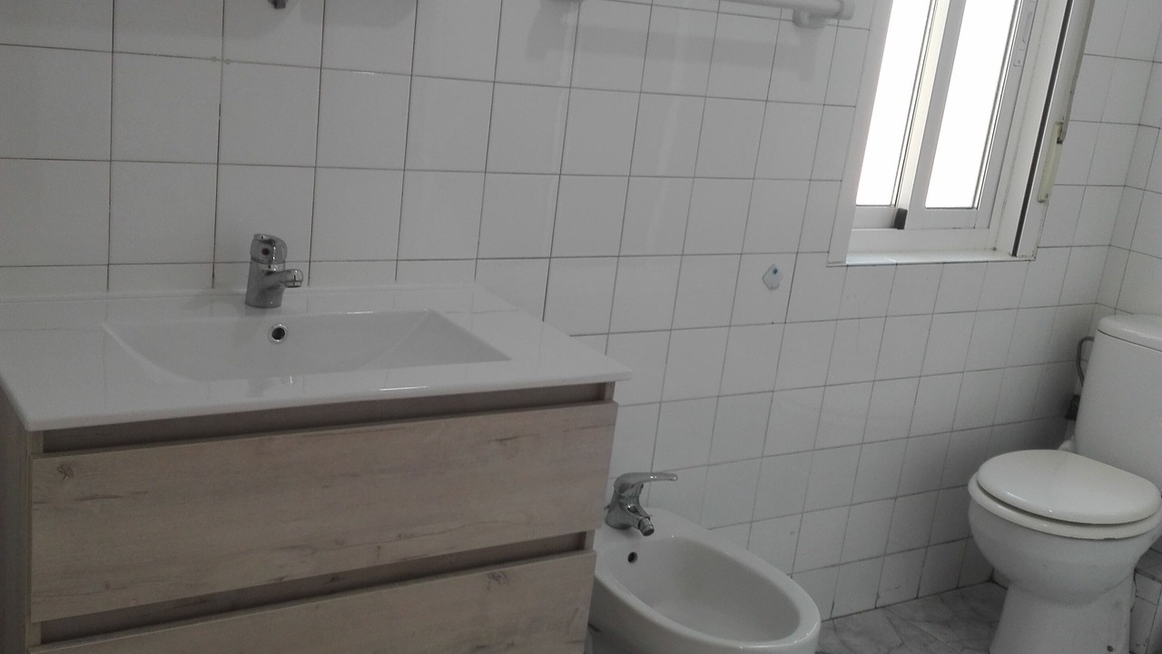 Photo of Bathroom in Naron