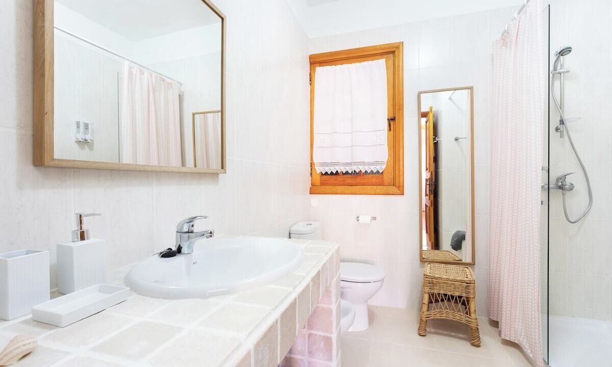 Photo of Bathroom in Tejina