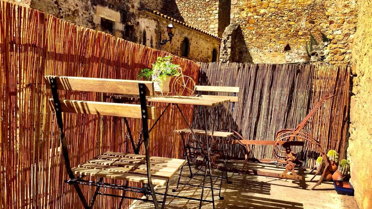 Photo of Outdoor in Pals