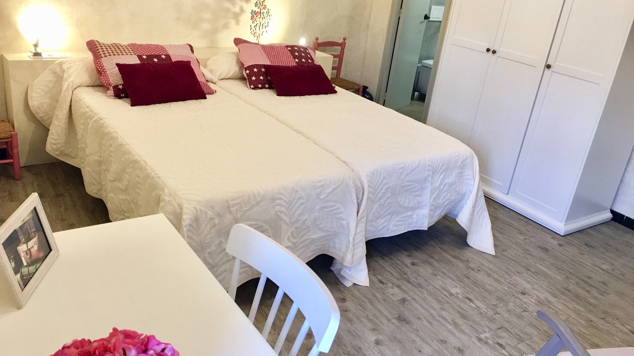 Photo of Bedroom in Pals