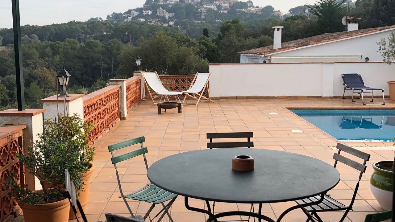 Photo of Outdoor in Pals