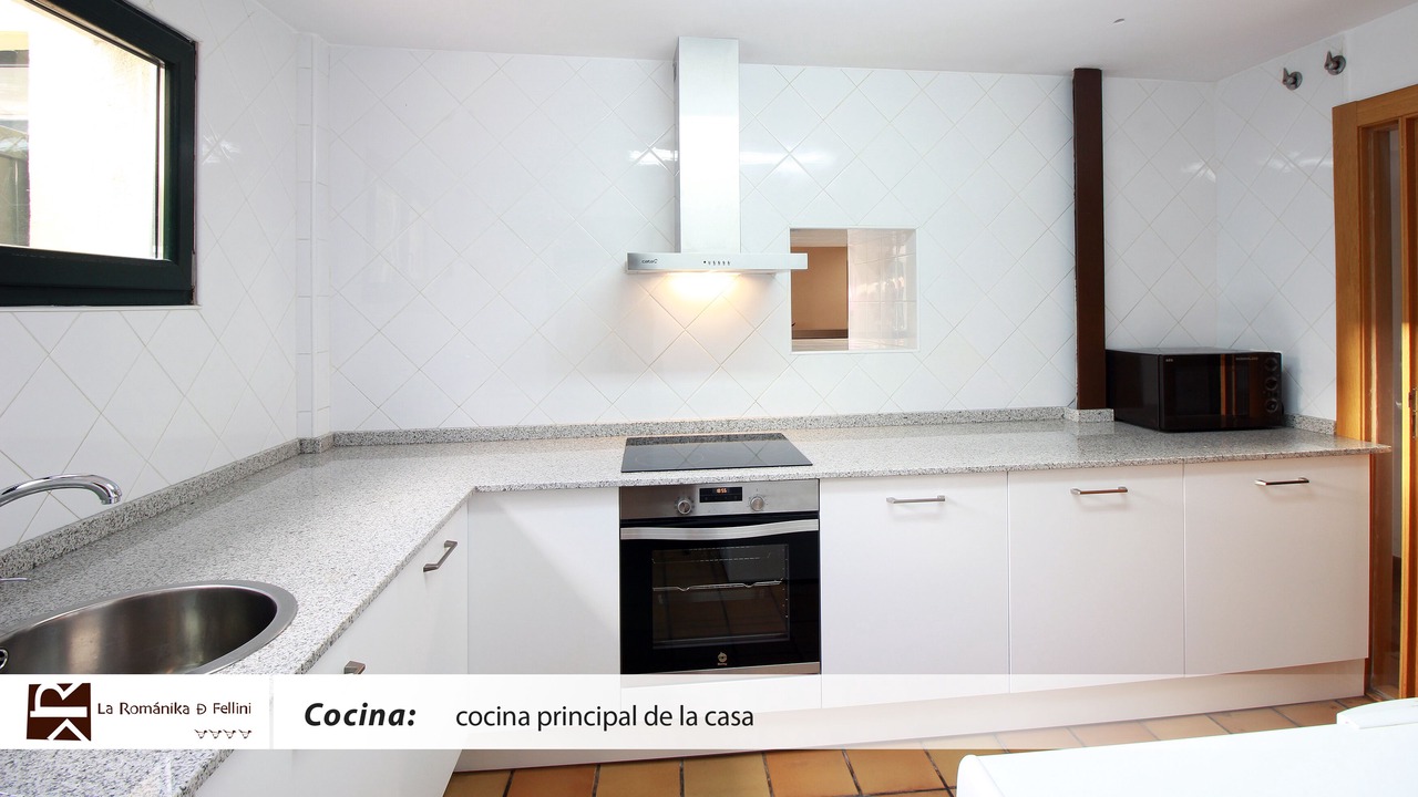 Photo of Kitchen in San Martin de Elines