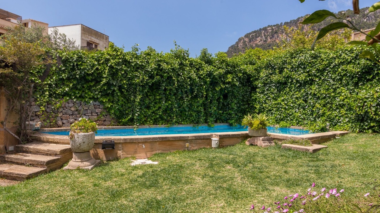 Photo of Outdoor in S'Arxiduc